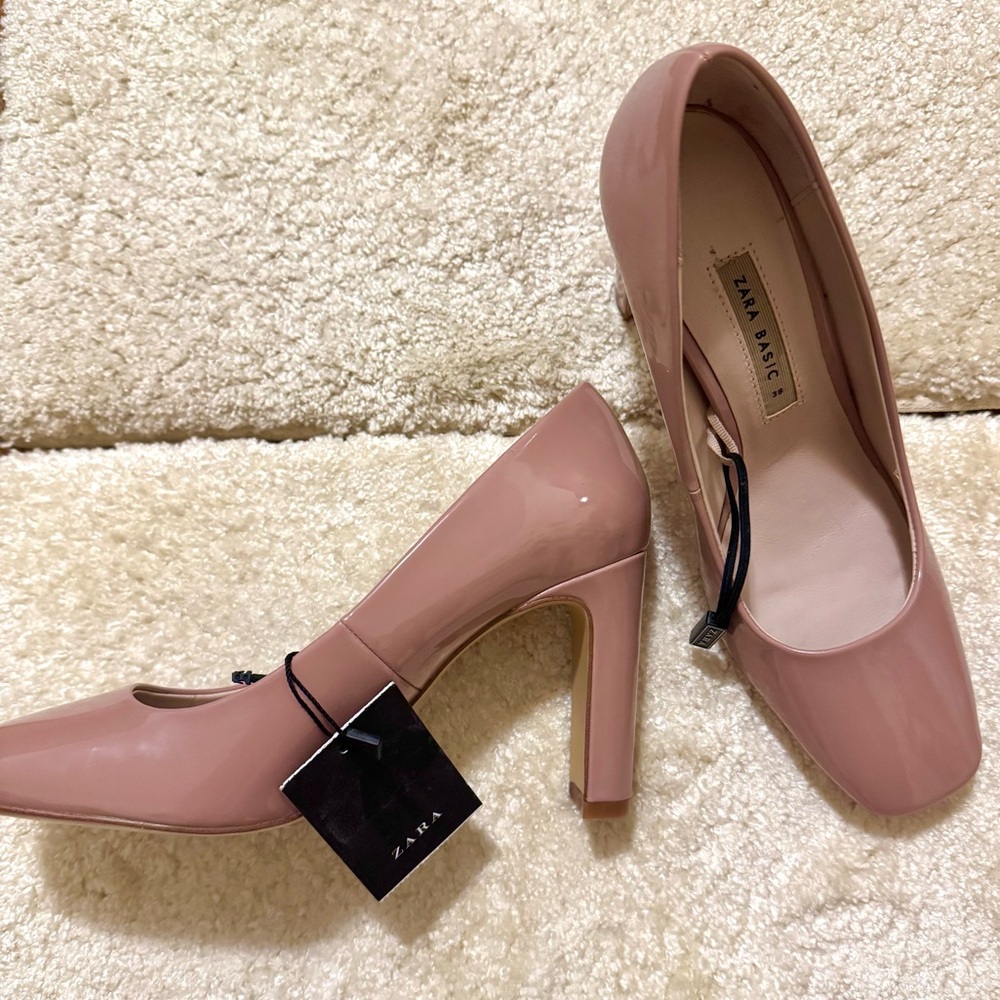 Zara Women's Blush Pink Heels NWT